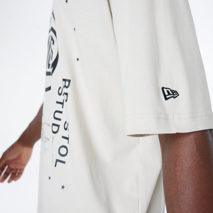 New Era Knicks Bristol Studios Stone Tee - Image 5