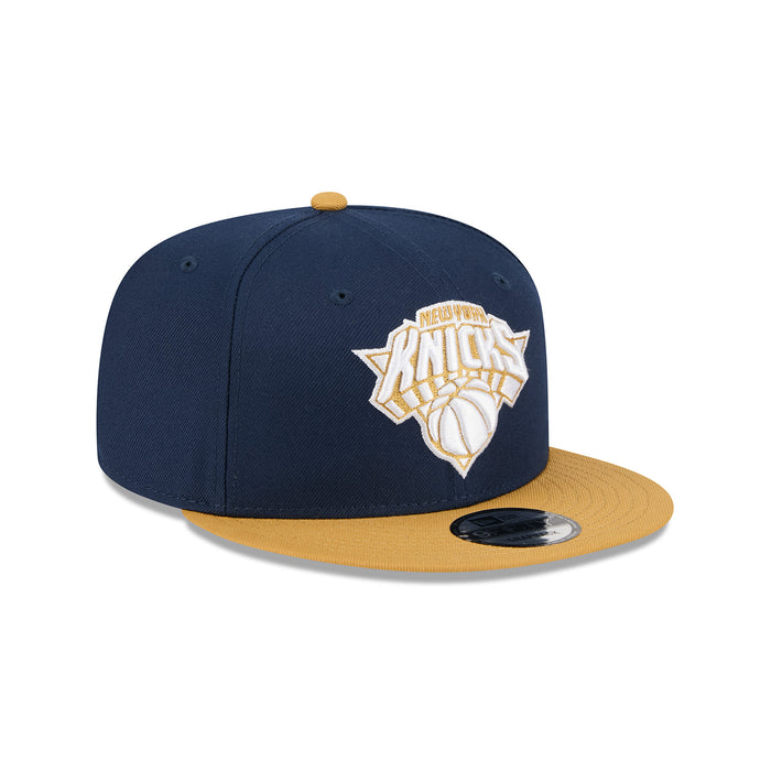 New Era Knicks Two Tone Navy/Tan Colorpack 950 Snapback - Image 2