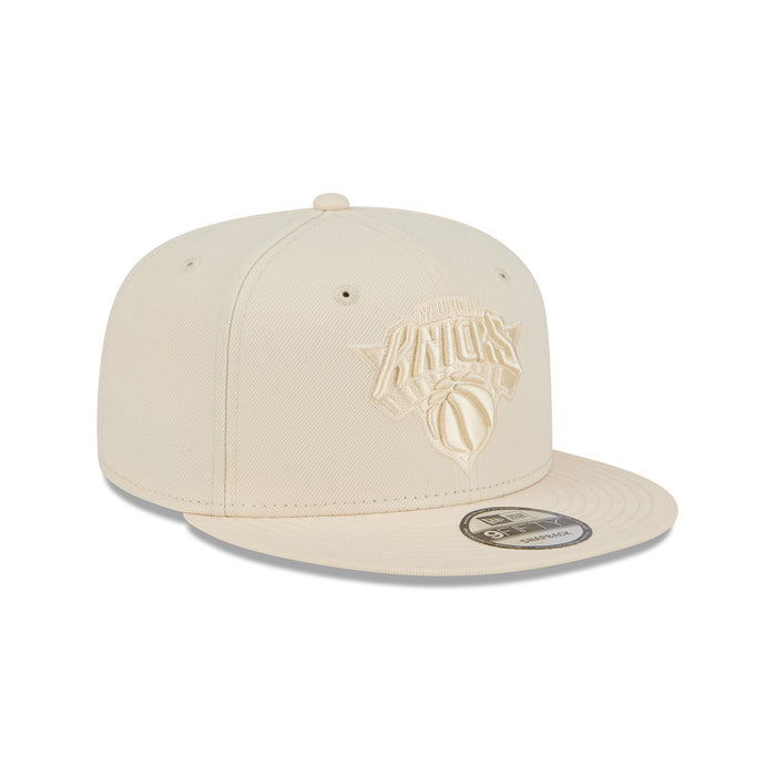 New Era Knicks Light Cream Colorpack 950 Snapback - Image 2