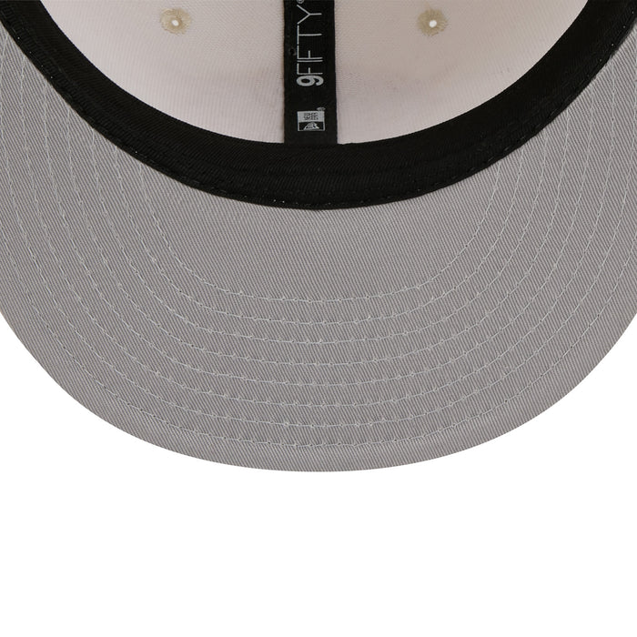 New Era Knicks Light Cream Colorpack 950 Snapback - Image 6