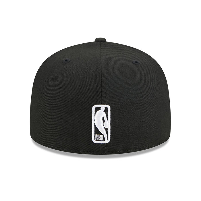 New Era Knicks HWC Black and White 5950 Fitted Hat - Image 4