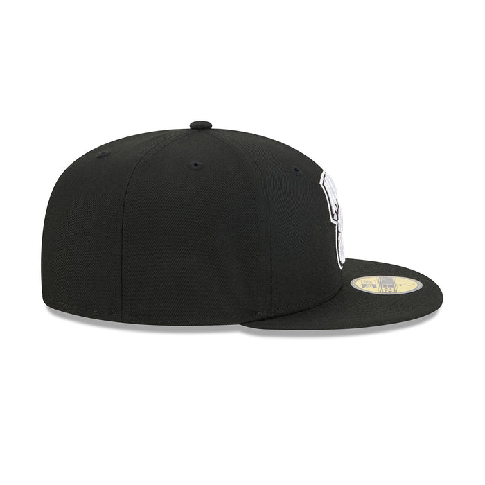 New Era Knicks HWC Black and White 5950 Fitted Hat - Image 5