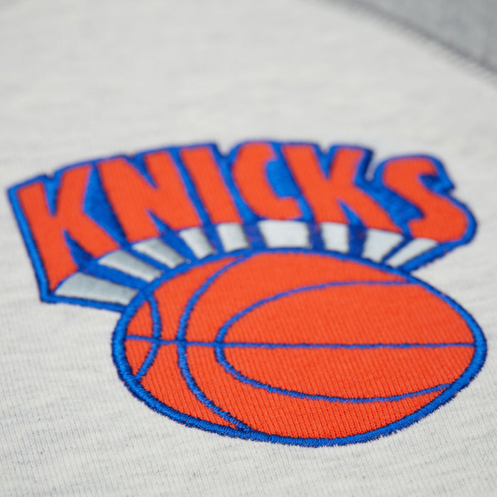 Mitchell & Ness Knicks Vintage Heritage Collection Premium Longsleeve Tee - Image 3