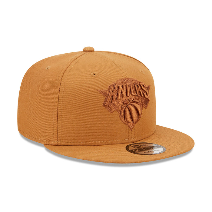 New Era Knicks Light Bronze Snapback Hat - Image 2