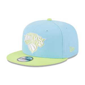 New Era Knicks Colorpack Two Tone Snapback Light Blue/Light Green Hat