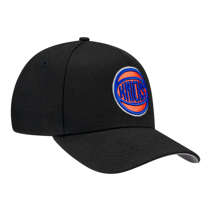 New Era Knicks Black Ball Logo 940 A-Frame Snapback - Image 2